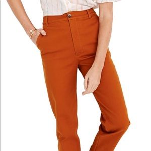 Madewell Taperrd Pants in golden pecan size 27